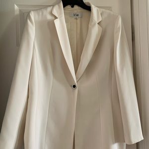 Beige blazer / jacket